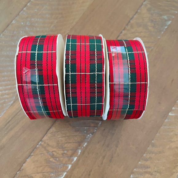 SOLD! vintage holiday ribbon green red gold plaid tartan LeeWards 30 y Christmas - Picture 1 of 1